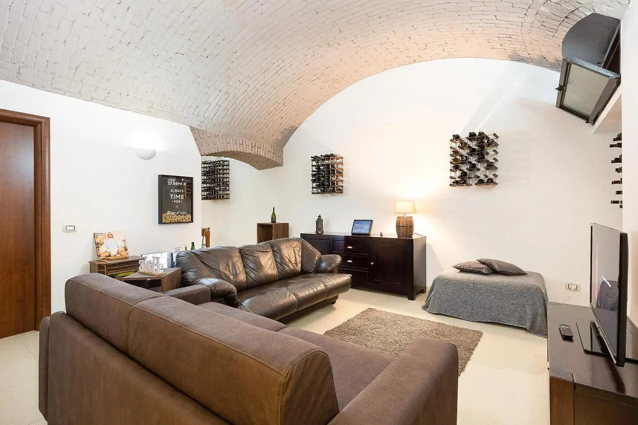 La Cantinetta Di Milano - The Wine Cave In Milan, Huge 110Sqm Apartment Next To Central Station