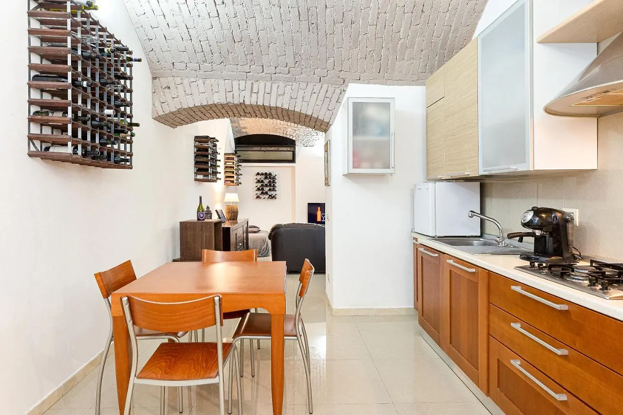 La Cantinetta Di Milano - The Wine Cave In Milan, Huge 110Sqm Apartment Next To Central Station